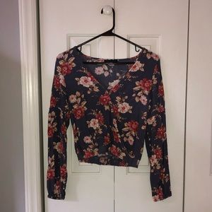 American Eagle floral shirt